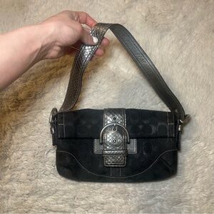 Vintage Coach Soho Buckle Shoulder Bag – Style 8B06
